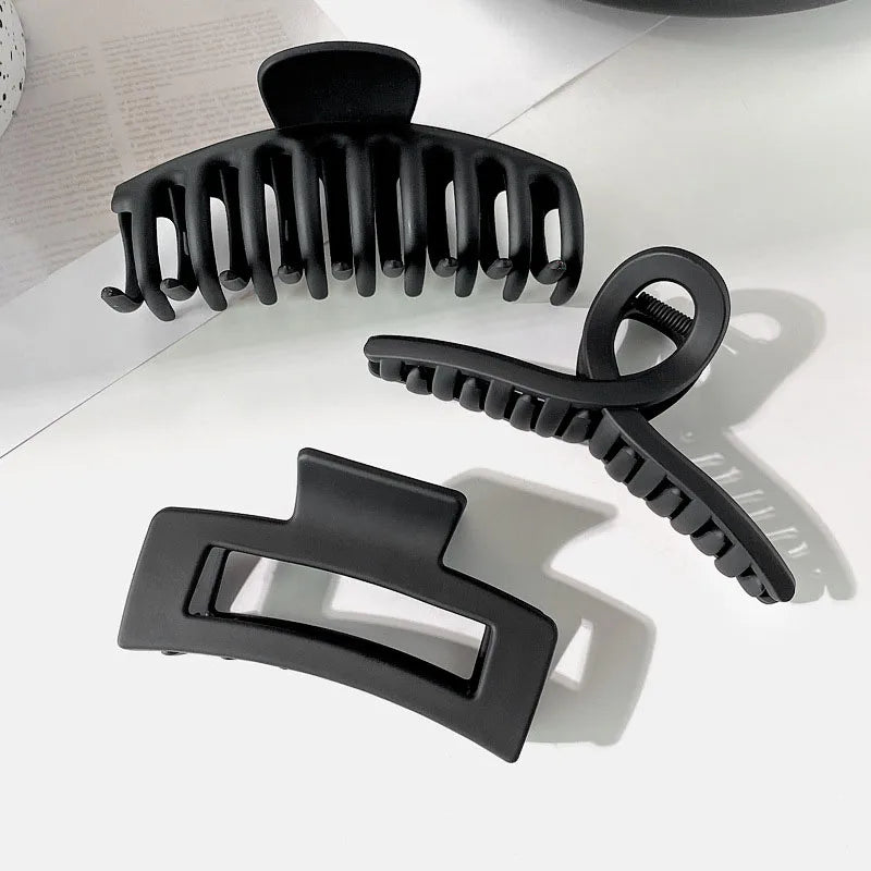 Gancho Cabelo Geométrico Feminino em Plástico Preto
