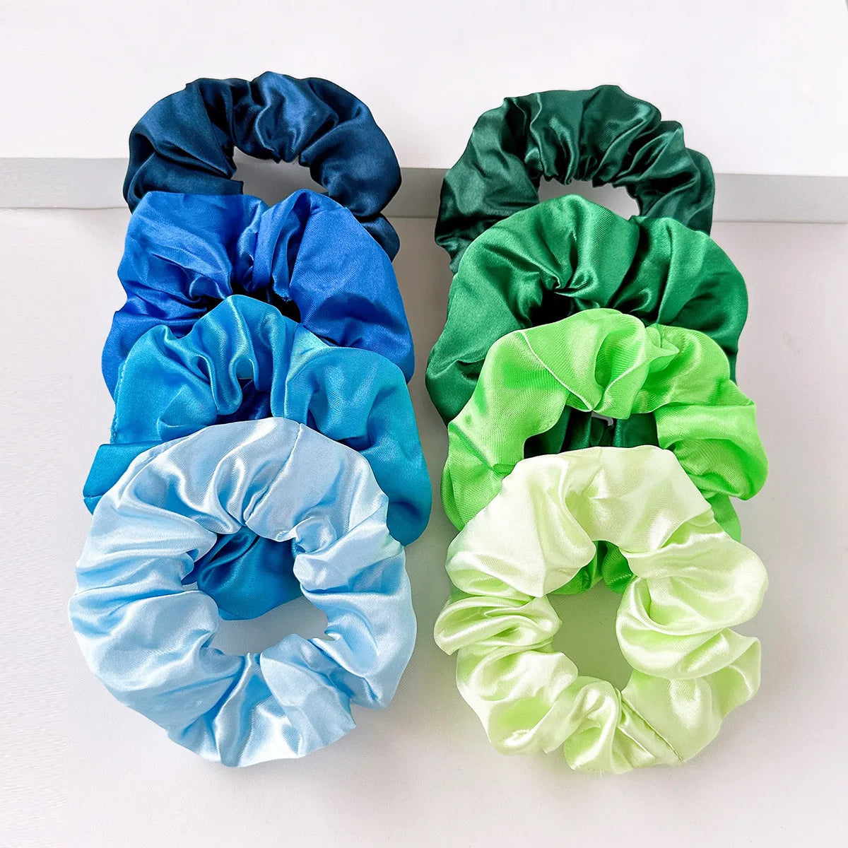 Conjunto de Scrunchies de Seda Coloridos para Cabelo